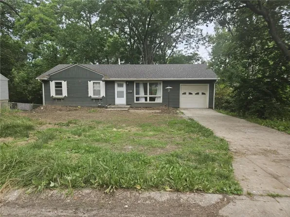 5910 Claremont Ave, Raytown, MO 64133