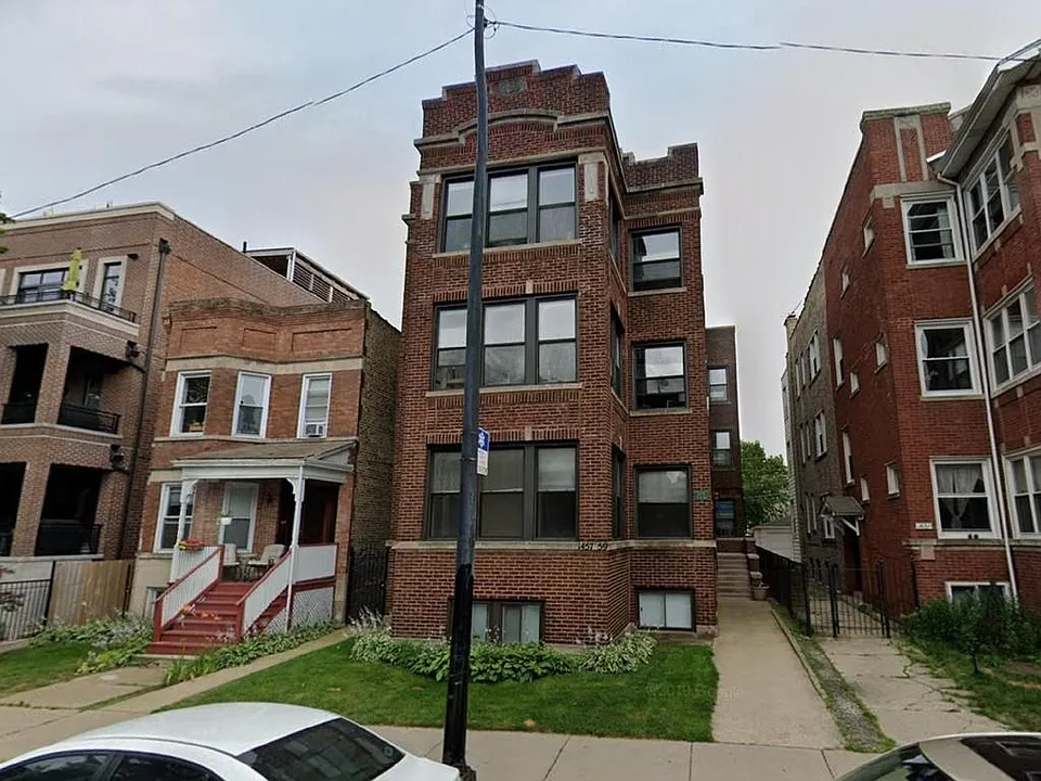 1457 W Foster Ave #3R