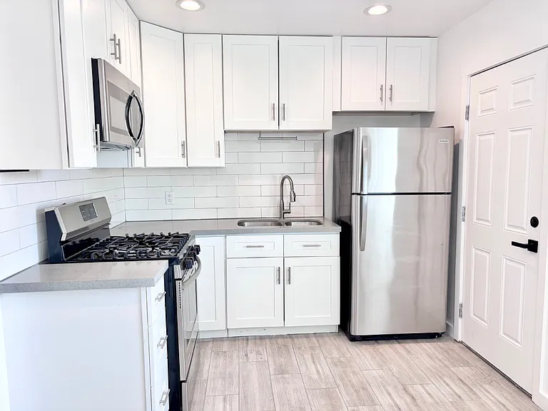 4219 N 26th St #3 — Photo 11