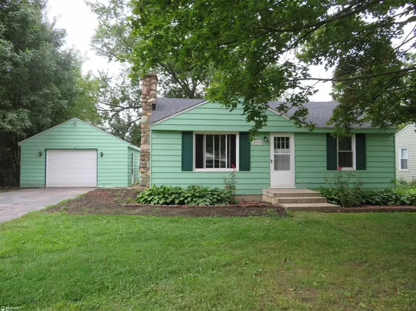 4160 Risedorph St, Burton, MI 48509