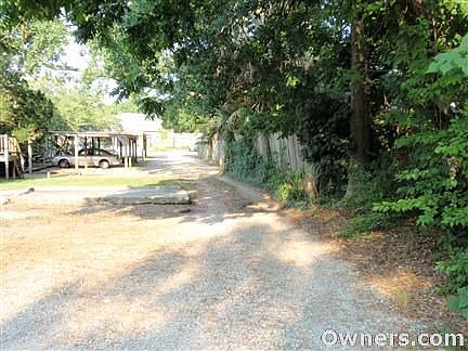 Back Drive off of Parker Rd