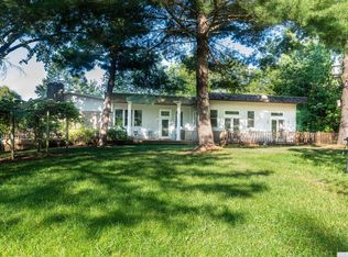 37 Cove Rd, Hillsdale, NY 12529