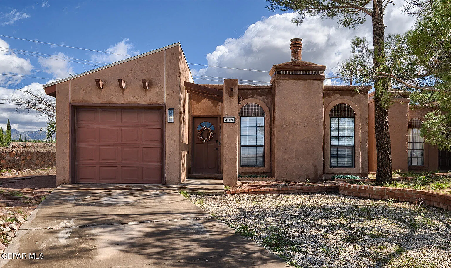 3 bed, 2.0 bath, 1237 sqft, $1,450 — Photo 1
