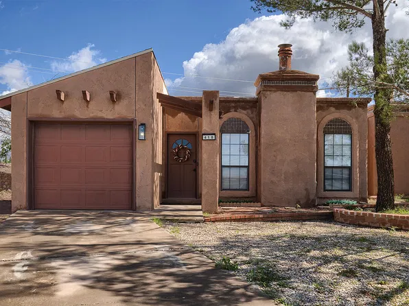 418 N Resler Dr, El Paso, TX 79912