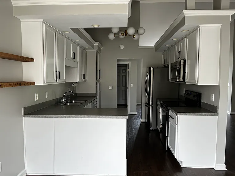 1726 Shetland Ln — Photo 24