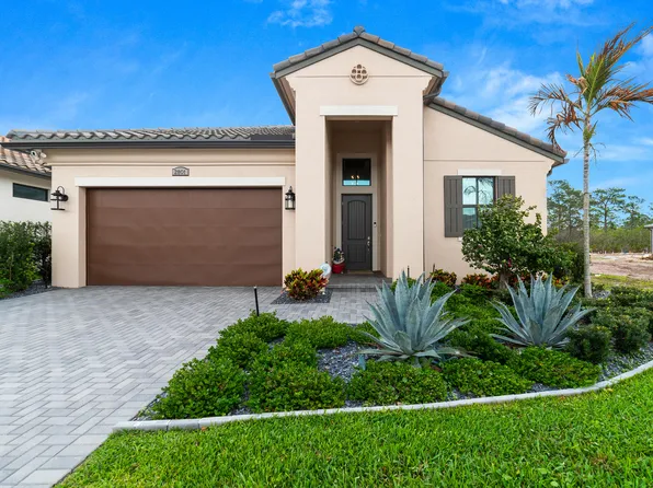 2801 SE Ashfield Drive, Port St Lucie, FL 34984