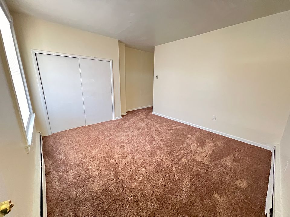 1st image of 6714 Torresdale Ave Floor 1