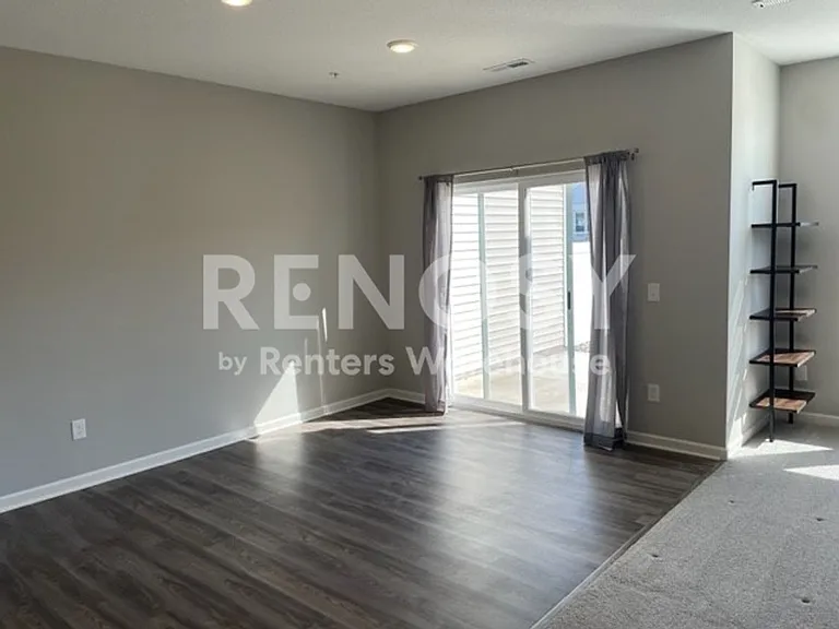 9653 4th Street Ln N — Photo 10