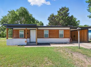 1205 Hamsted St, Fort Worth, TX 76115