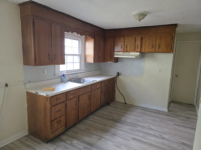 201 Maplewood Ave #3 — Photo 17