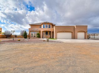900 Starry Sky Ave NE, Rio Rancho, NM 87144