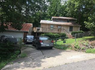 1099 Bugg Hollow Rd, Portland, TN 37066