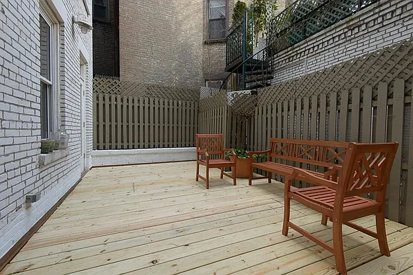 Sold by Corcoran | media 8