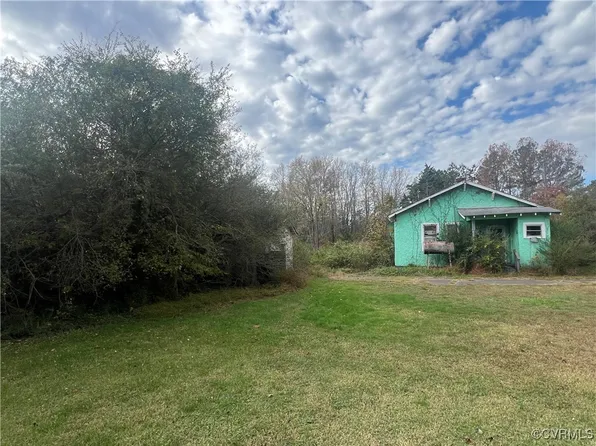 9551 Chester Rd, Richmond, VA 23237