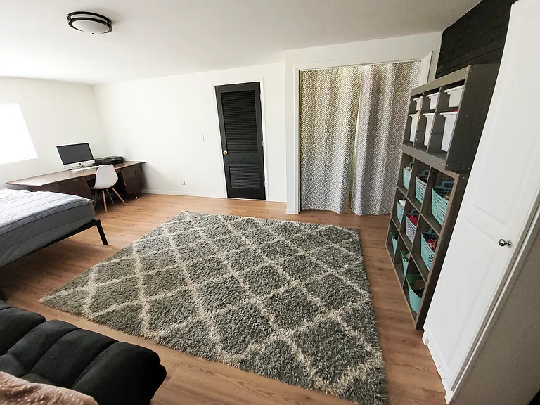 517 E McGee St — Photo 25