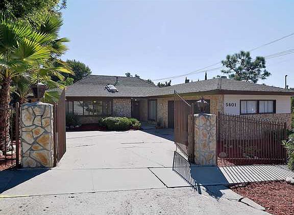 2nd image of 5601 Del Cerro Blvd