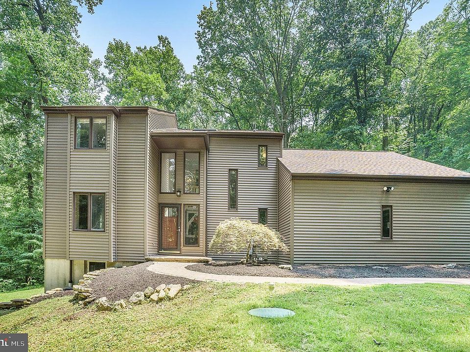 1672 Sawmill Rd, Birchrunville, PA 19421 Zillow
