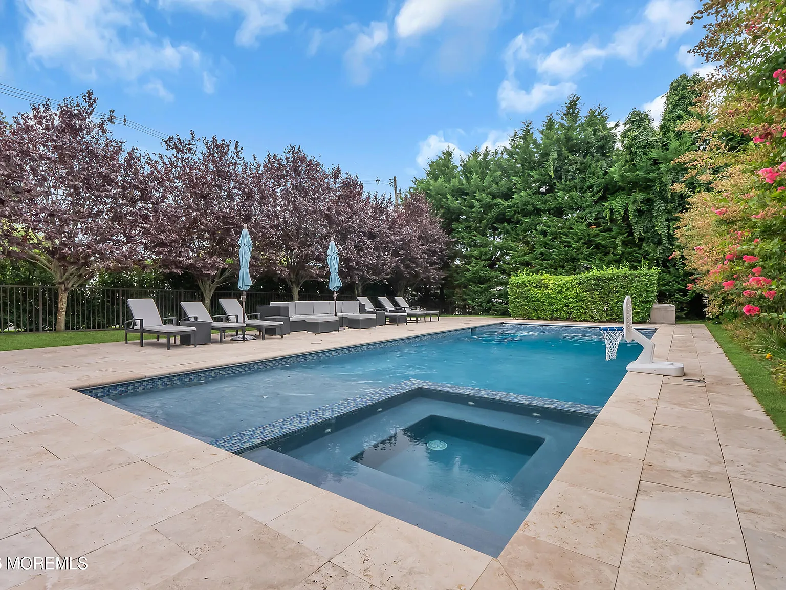 3 bed, 3.5 bath, $75,000 — Photo 1