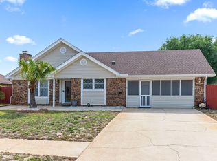 1004 Quail Hollow Dr, Mary Esther, FL 32569