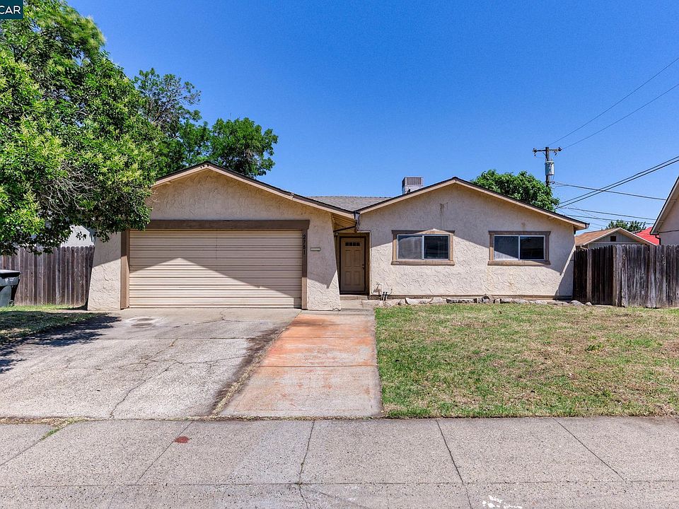 1st image of 2781 65th Ave