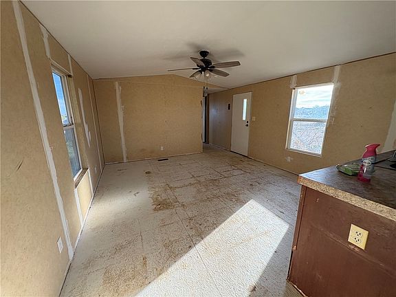3rd image of 4938 N Mormon Flat Rd
