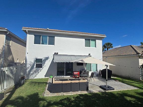 3rd image of 6878 NW 33rd St #6878