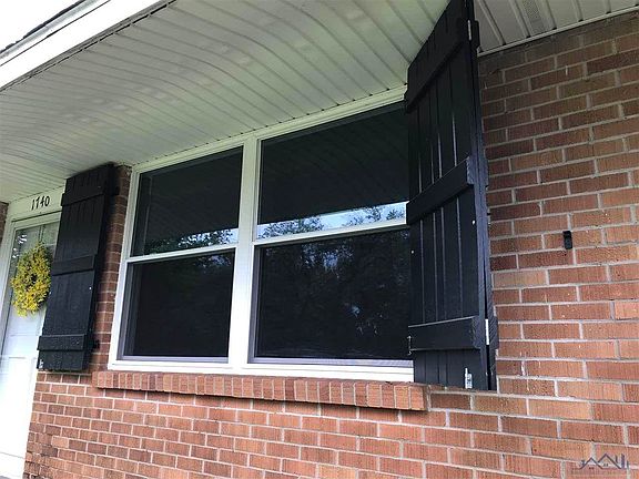 5th image of 1740 Lynn Ave