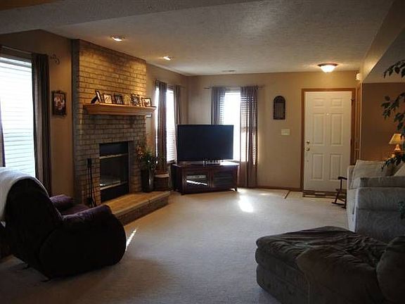 4th image of 113 Barnwell Dr