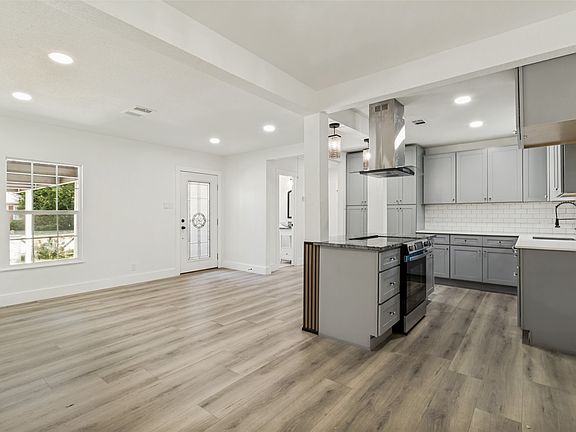 5th image of 2120 Tisinger Ave