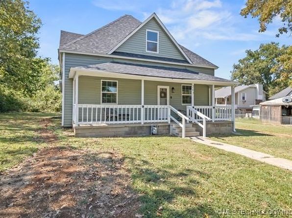 207 N Graham Ave, Wagoner, OK 74467