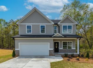 56 Millwood Dr, Commerce, GA 30529