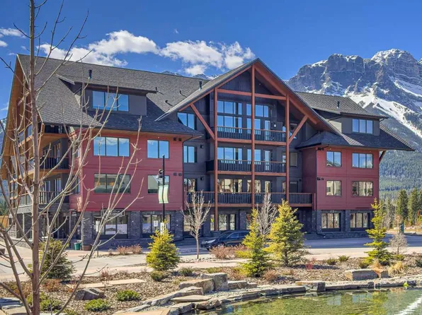 1315 N Spring Creek Gate #402, Canmore, AB T1W 0N5