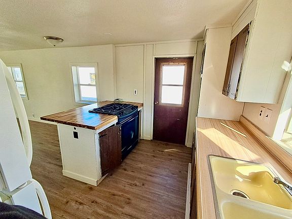 4th image of 2303 S Greeley Hwy Lot 4