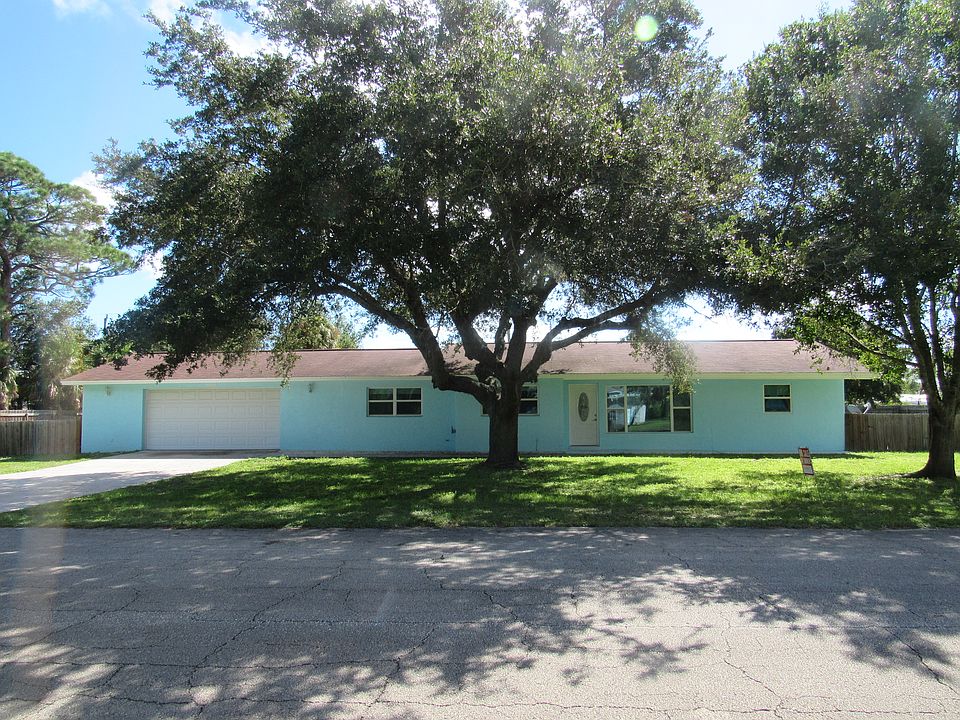 1st image of 9845 Honeysuckle Dr