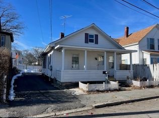 71 Powell St, Lowell, MA 01851