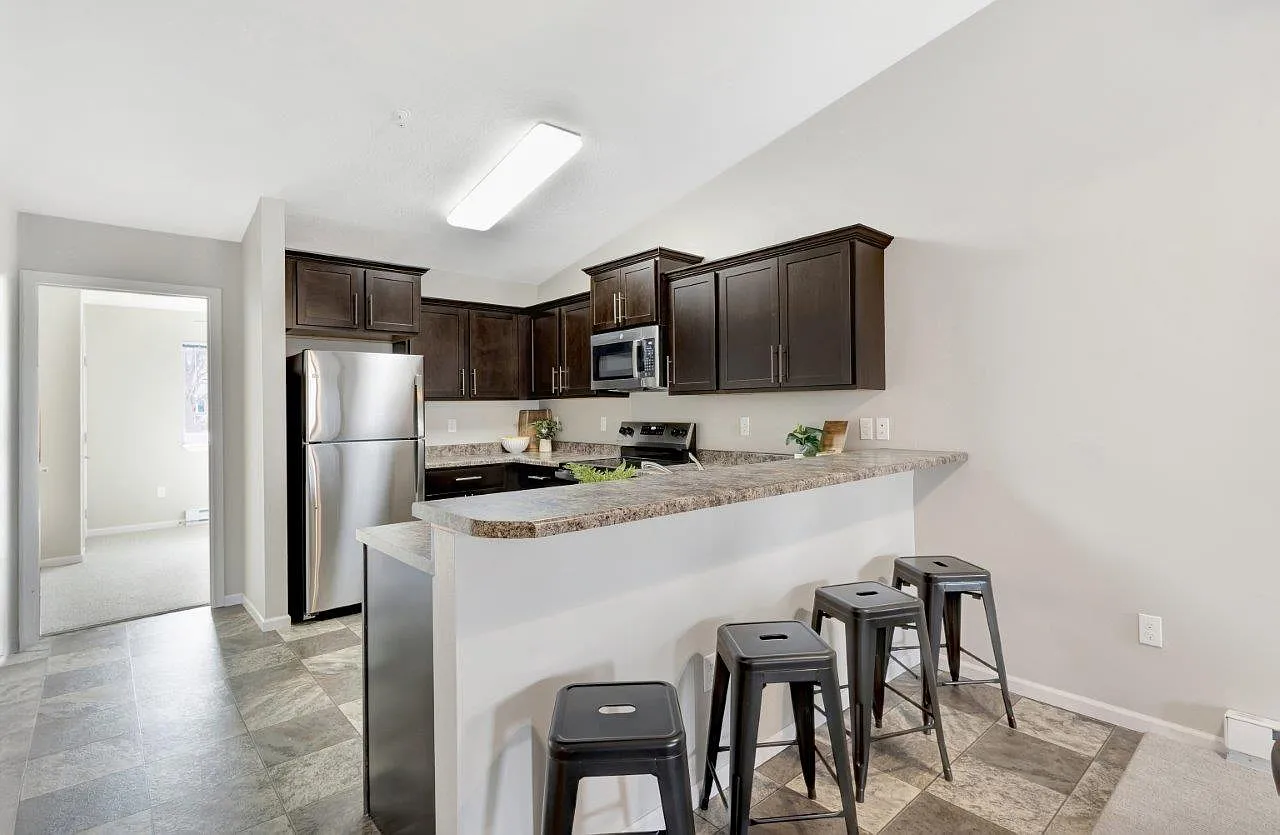 Copperleaf Townhomes — Photo 2