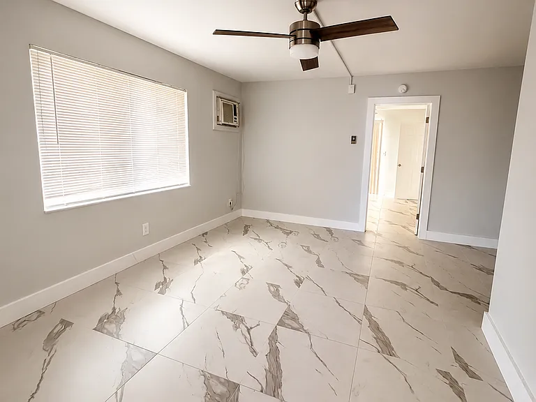 295 110th Ave #1 — Photo 4
