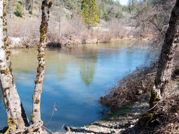 2040 Peaceful Valley Rd, Colfax, CA 95713