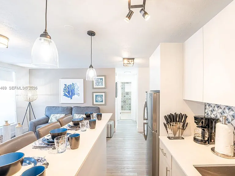 7834 Abbott Ave #7 — Photo 5