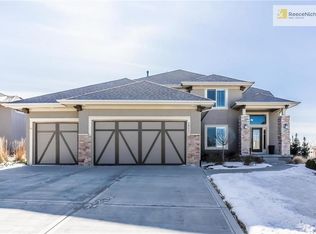 24277 W 121st Ter, Olathe, KS 66061