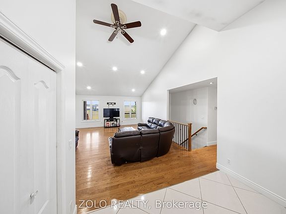 5th image of 2150 Woodburn Rd