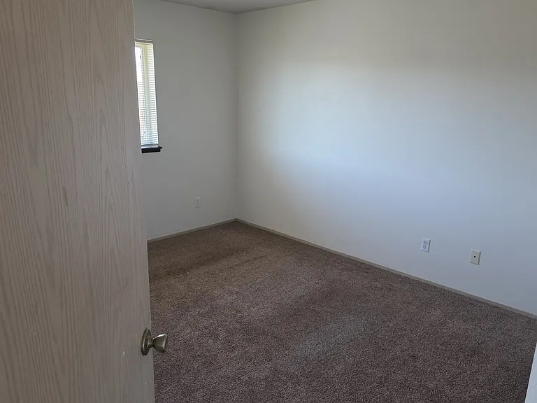 264 Ecols St S #2 — Photo 3