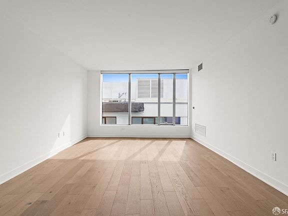 5th image of 338 Main St Unit 10D