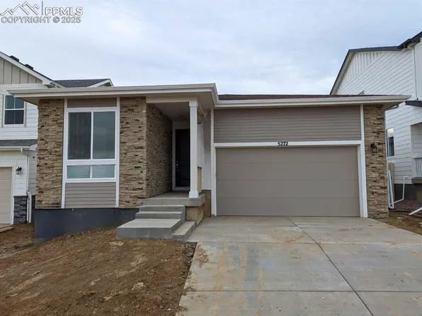 5272 Sidewinder Dr, Colorado Springs, CO 80925