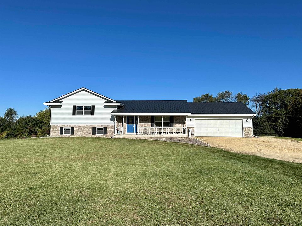 1st image of 4401 E Palakwia Dr