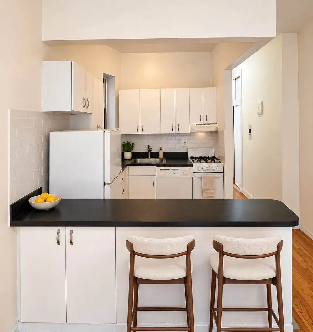 410 East 74th Street — Photo 2