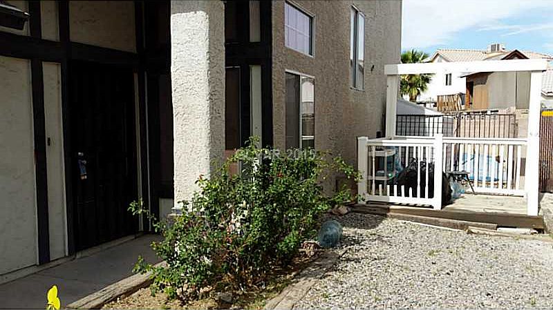 1st image of 3855 Steinbeck Dr