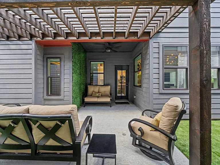 18507 Parkland Square Pl — Photo 28