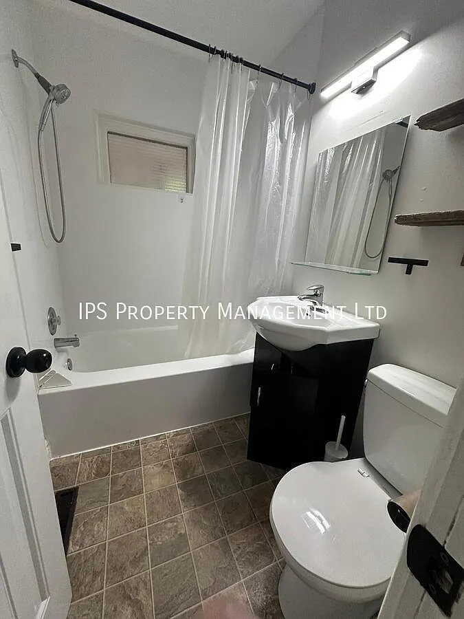 Private room for rent — Photo 4