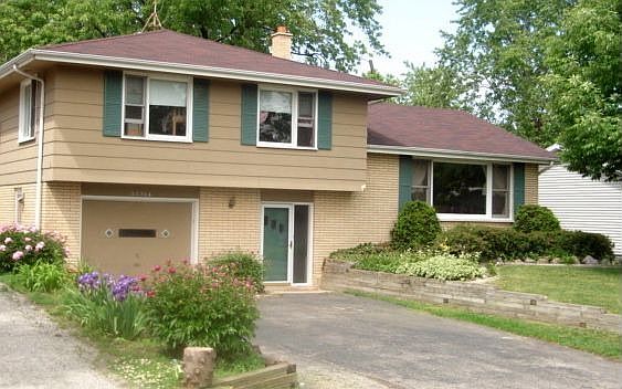 1st image of 33314 N Valley View Dr
